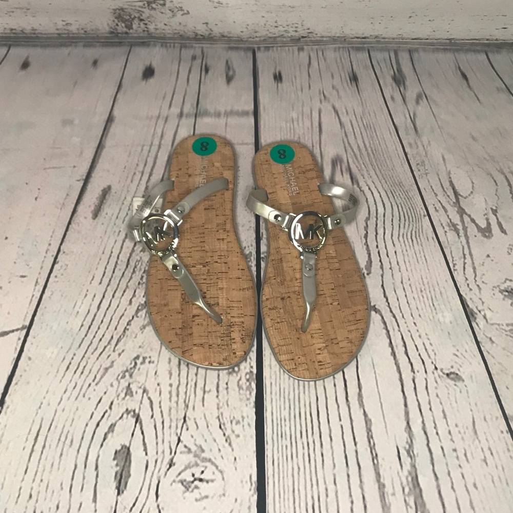 🔥NEW🔥  MICHAEL KORS FLIP FLOPS